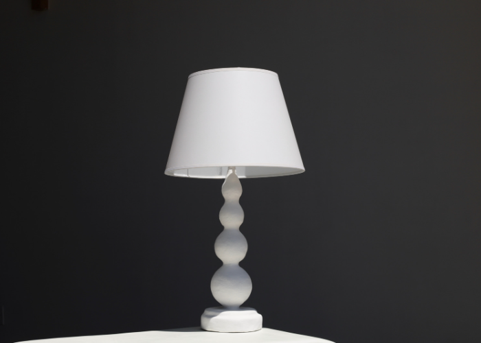 rye sculptural plaster table lamp